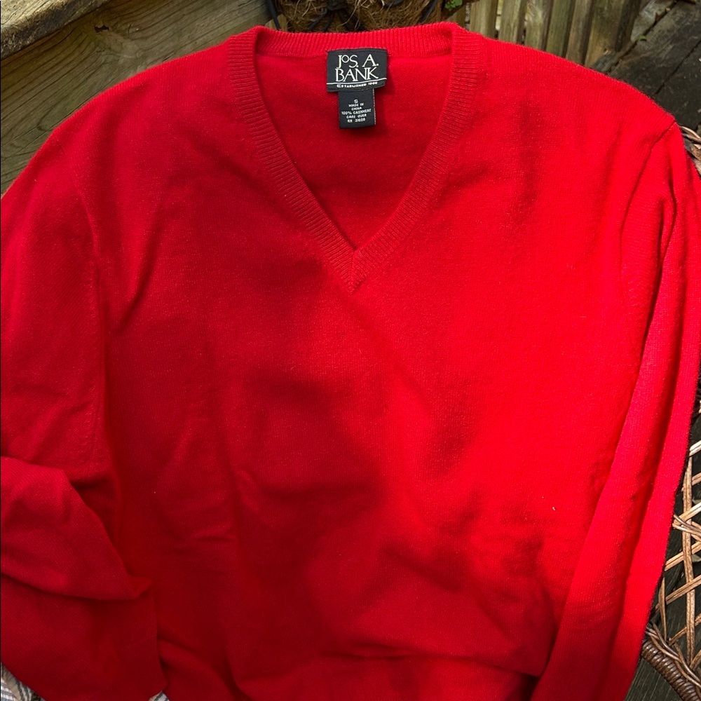 Cashmere Jos. A. Bank Men's V-Neck Sweater in Bold Red